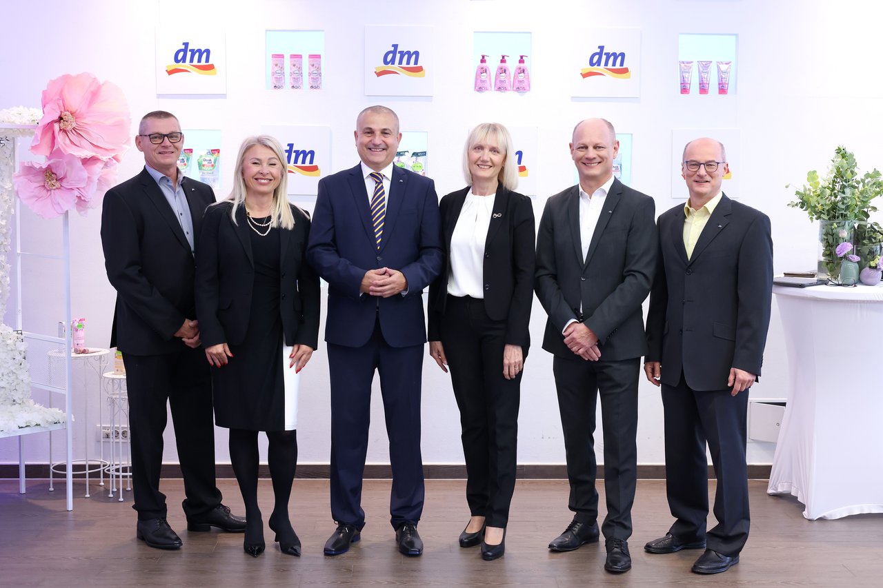 <p>Uprava dm-a </p>