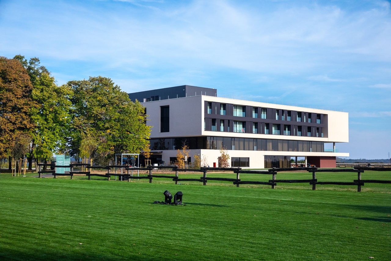 Wie ein Hotel die Touristenlandschaft von Čepin und Umgebung veränderte