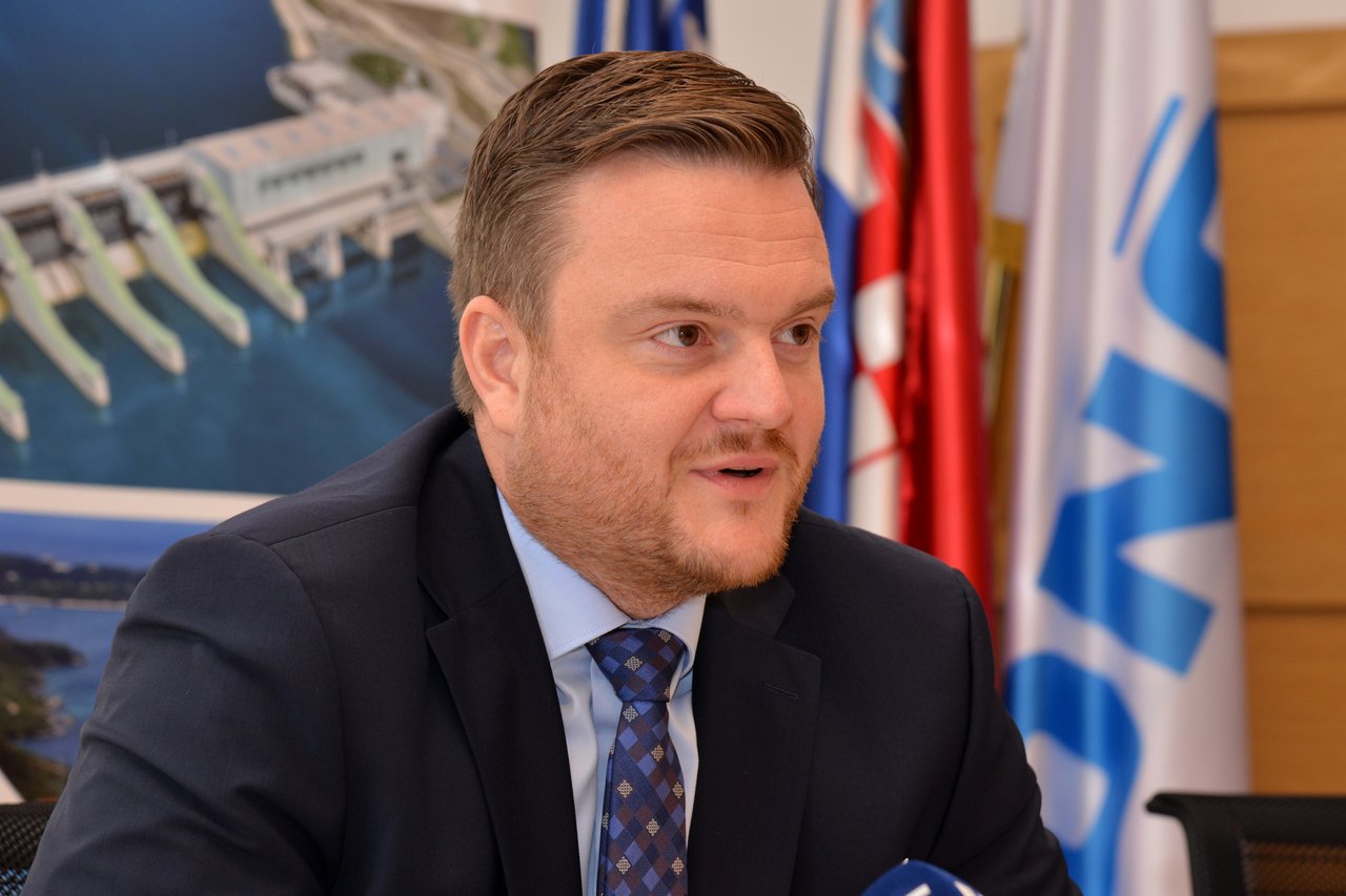 Primorac: Vom bedeutenden Empfänger von Entwicklungshilfe zum Geber von Unterstützung und einem Land mit hohem Einkommen