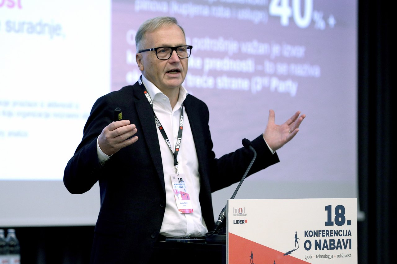 Branko Žibret: KI wird Ihren Job nicht übernehmen, wir werden weiterhin Einkaufsleiter und Einkaufsmitarbeiter benötigen