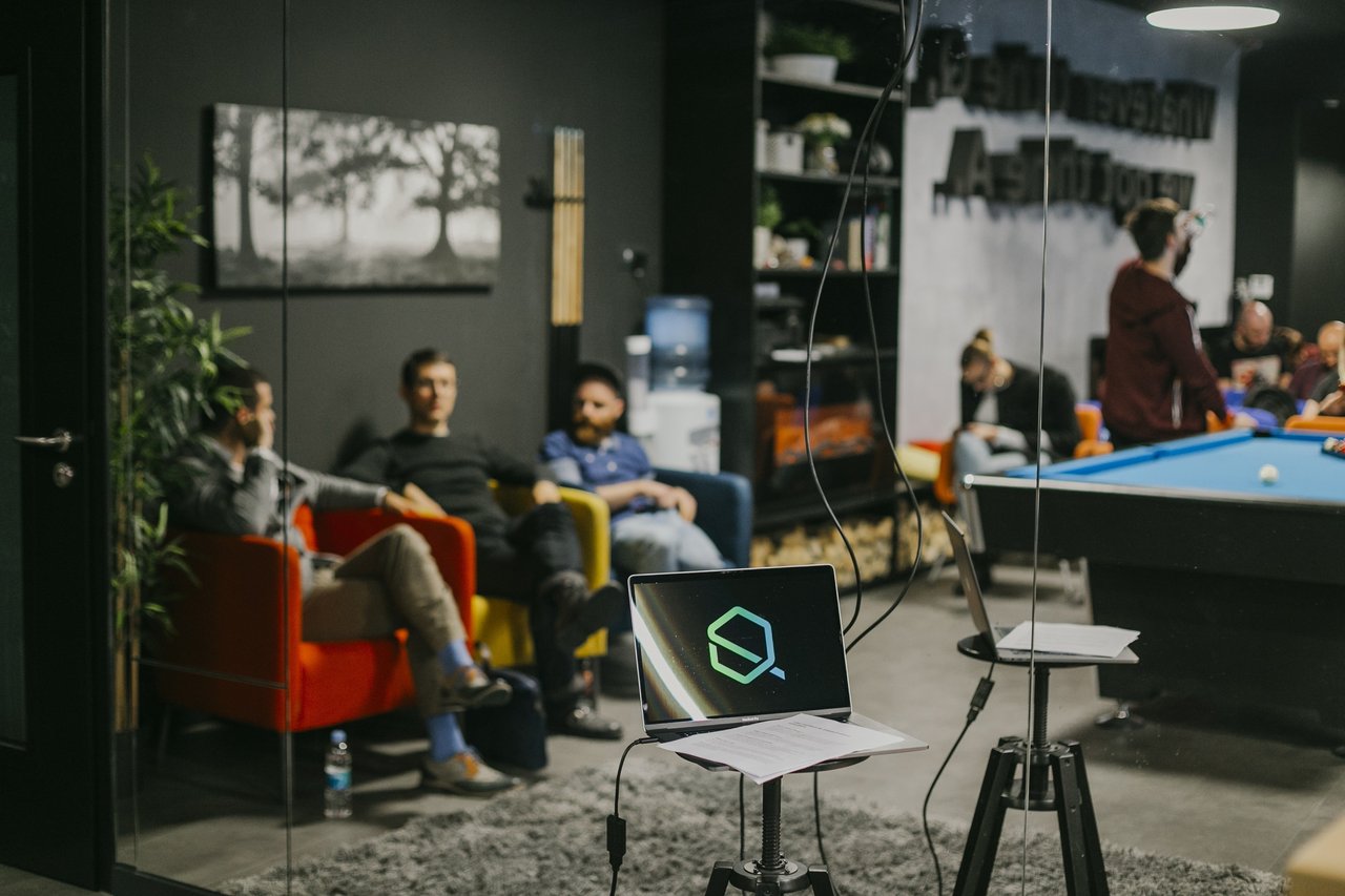 IT-Unternehmen Q erreicht Partnerschaft mit britischen Medien The Sun