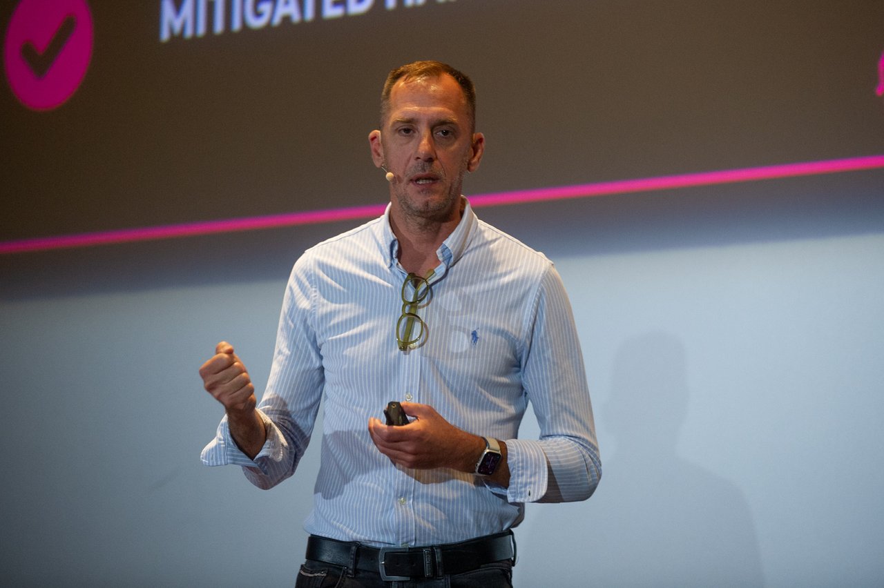 <p>Siniša Đuranović</p>