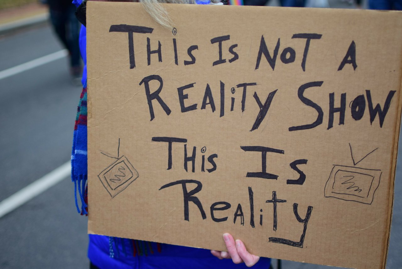 Wie man die Wahl-Realitätsshow verfolgt (Ein praktischer Leitfaden für Unternehmer)