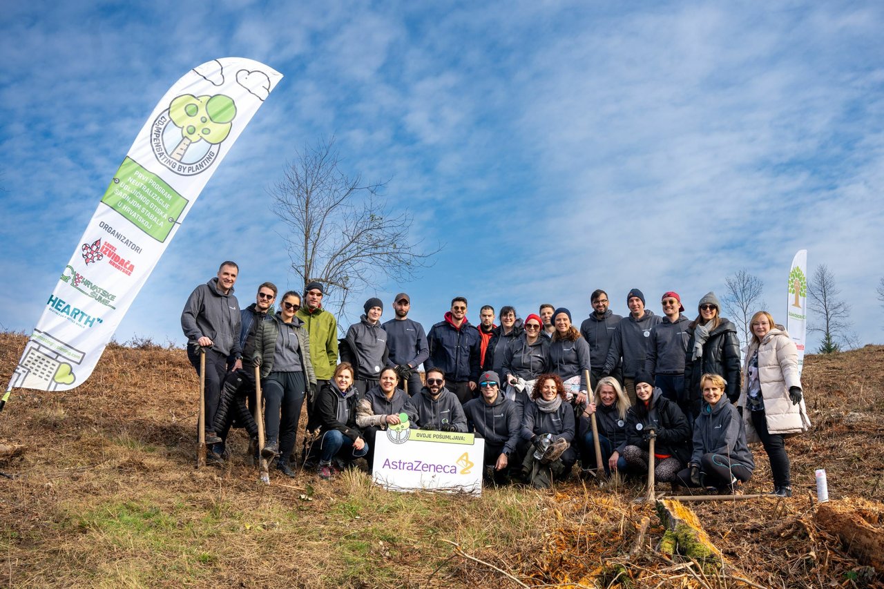 AstraZeneca Kroatien nahm am Projekt CO2MPENSATING BY PLANTING teil