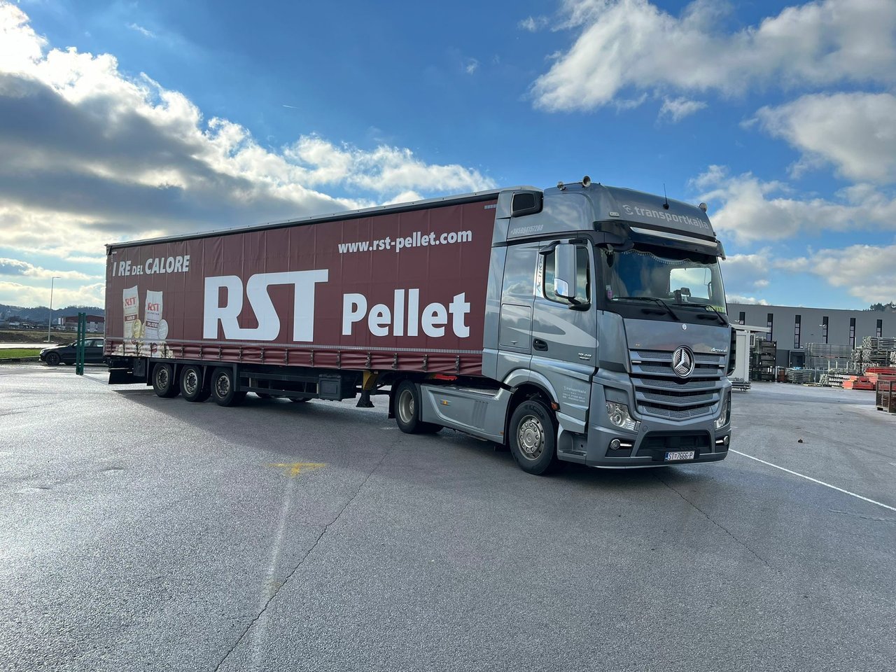 Zählung von Anhängern (S04E08): RST-Pellet hat in diesem Jahr über 2200 Anhänger mit Waren exportiert