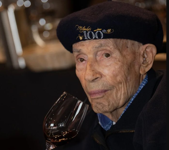<p>MILJENKO MikeĀ Grgich</p>