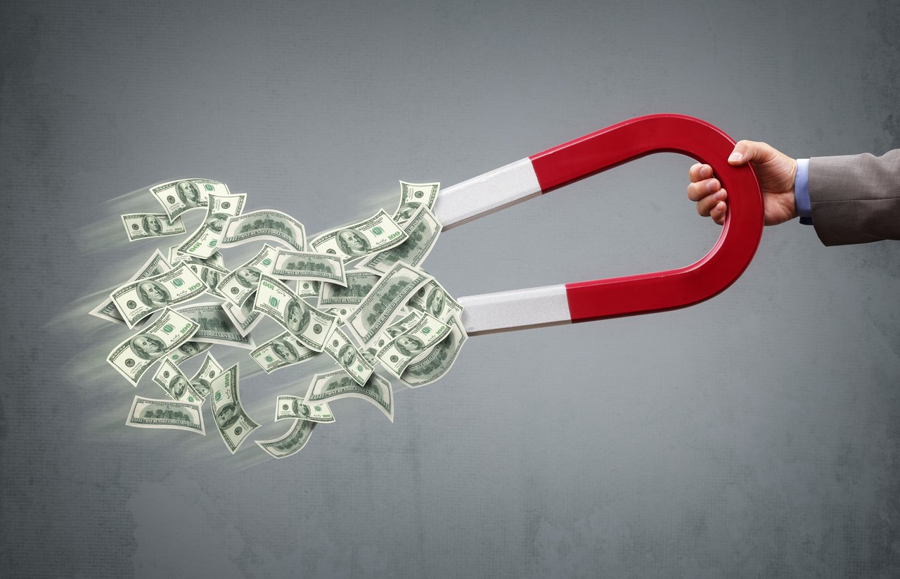 Euro und Schengen haben nicht zu einem Investitionswachstum geführt, im letzten Jahr verzeichneten wir einen Rückgang der ausländischen Investitionen