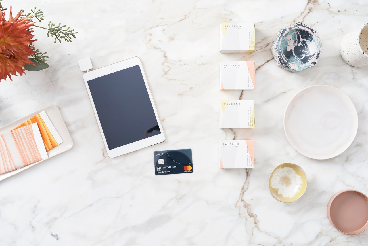 Kroaten verbringen mehr als vier Stunden am Tag mit ihren Mobiltelefonen, 80 Prozent möchten mit ihren Handys bezahlen