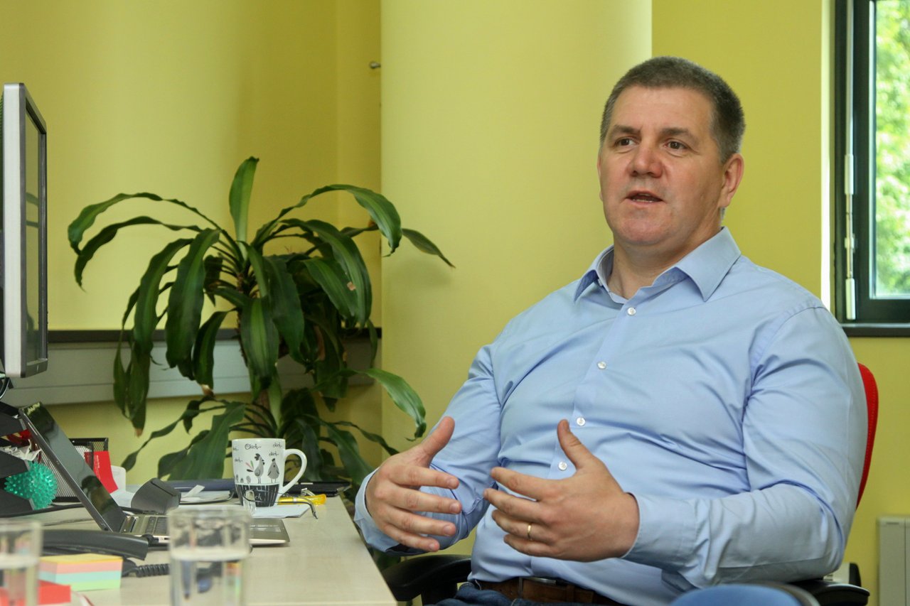 Unternehmen und Karrieren: Žonja scheidet aus der Mitbesitz in Electus aus, Europlantaža in der Vorinsolvenz, Osijek-Koteks erwirbt Steinbruch…