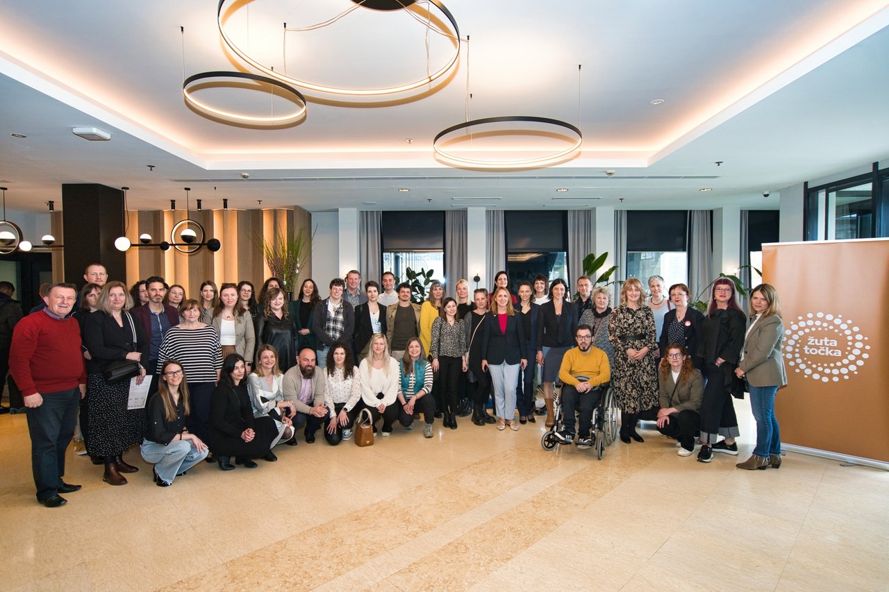 Der dritte Zyklus der Yellow Dot Academy, die gemeinnützige Organisationen ausbildet und sie mit dem Unternehmenssektor verbindet, ist abgeschlossen