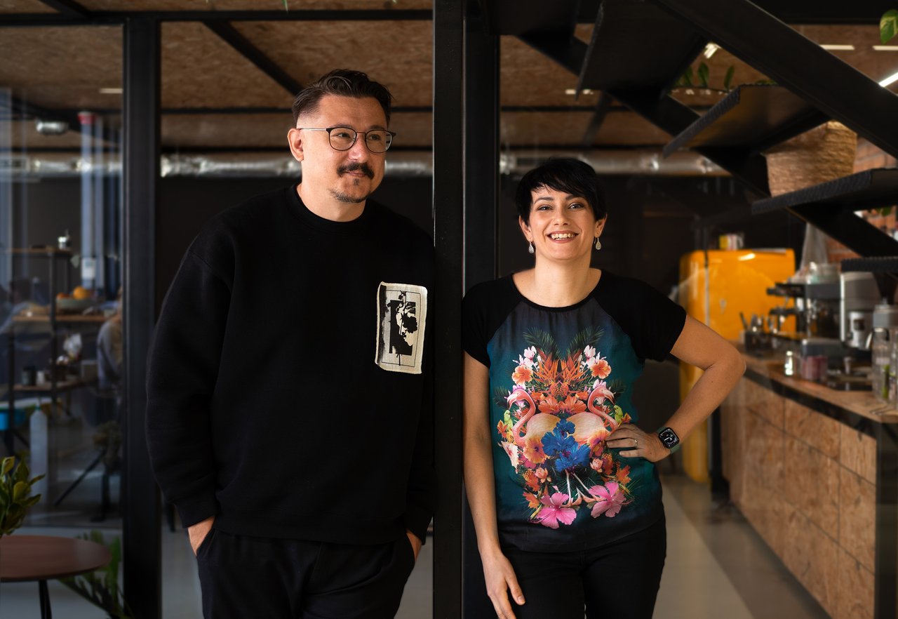 UND DAS IST NOCH NICHT ALLES! Die Kreativagentur erweitert ihre Teams mit einer fantasievollen Wachstumsstrategie