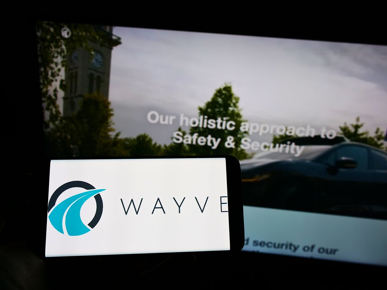 Das britische Unternehmen Wayve sammelt 1,05 Milliarden Dollar, die größte Investition in ein KI-Unternehmen in Europa