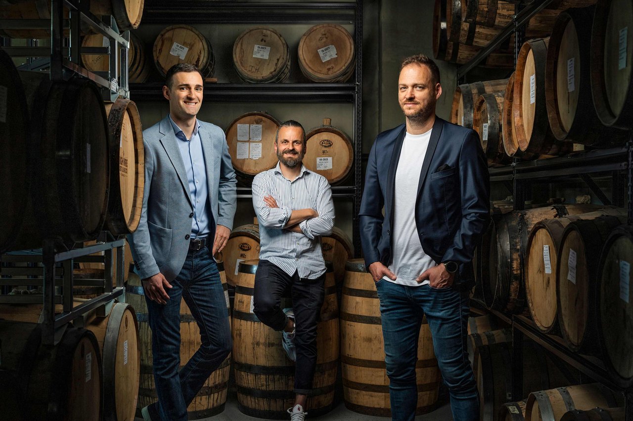 Badel 1862 geht strategische Partnerschaft mit der Craft-Destillerie Duh u boci ein