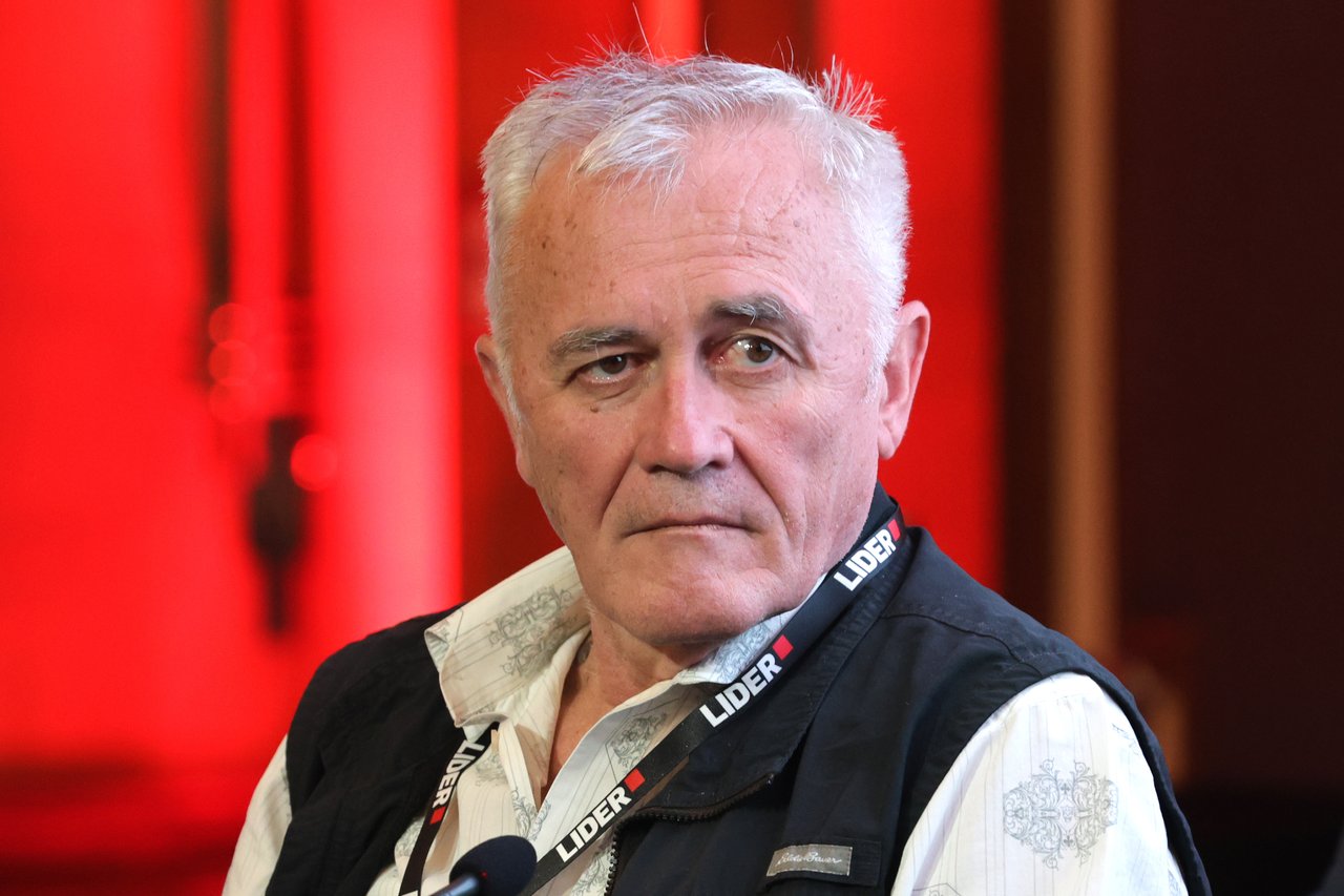 Matt Sertić: Änderungen in der amerikanischen Politik werden kurzfristig zu einem Rückgang des globalen Handelsvolumens führen