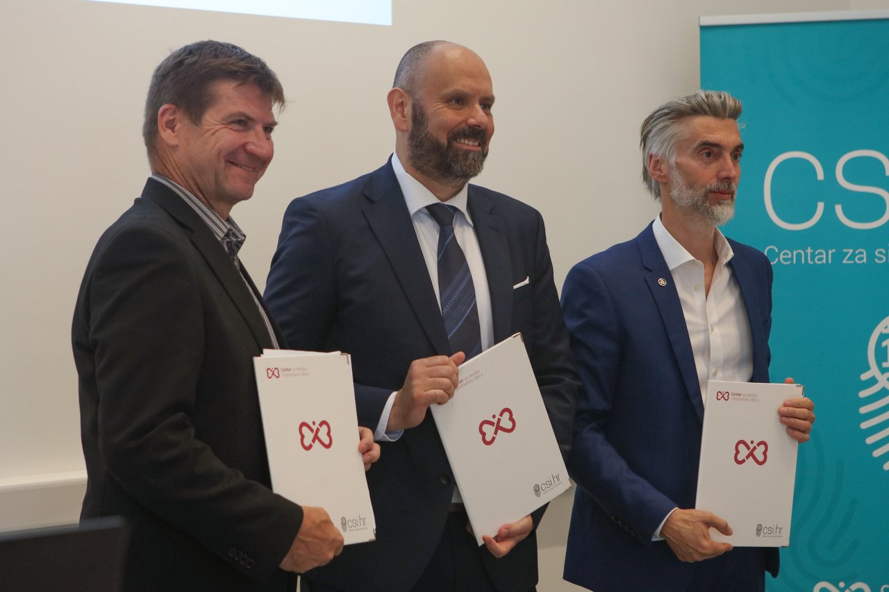 Mehr als eine Million Euro für die Umsetzung von Aktivitäten zur Sicherheit von Kindern und Jugendlichen im Internet