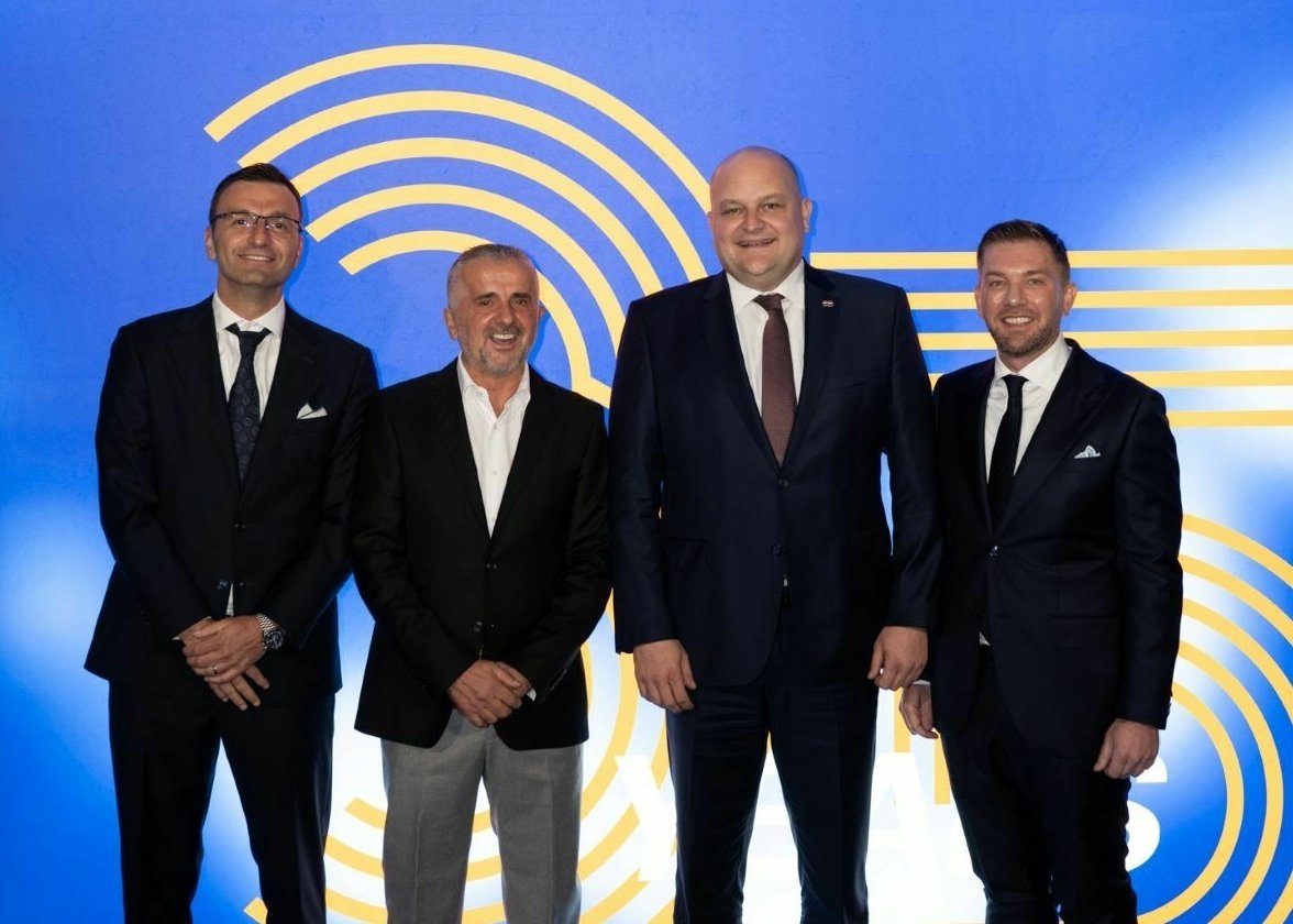 <p>Mate Andabaka, Luka Rajić, Ante Šušnjar i Mario Mesaroš</p>