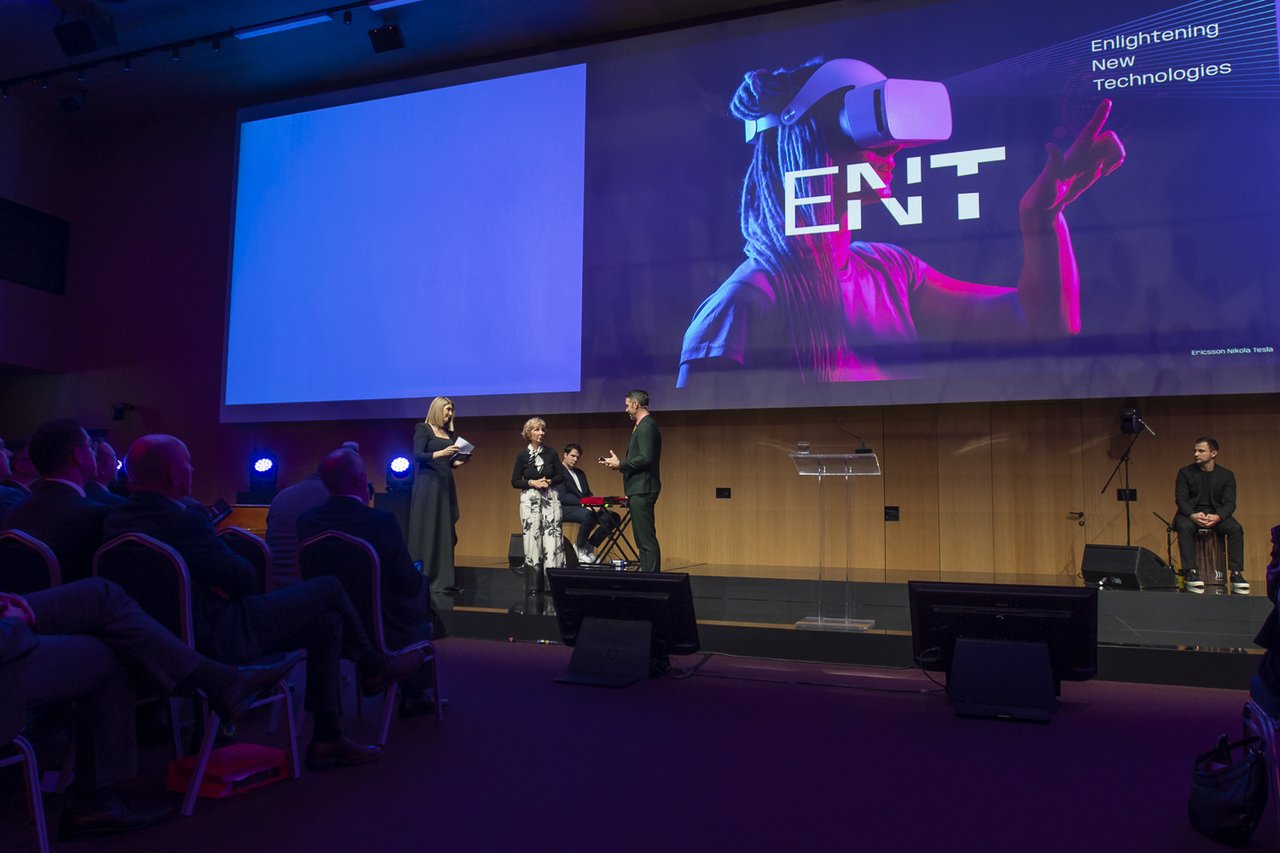 Ericsson Nikola Tesla feiert 75 Jahre Betrieb und enthüllt neue visuelle Identität