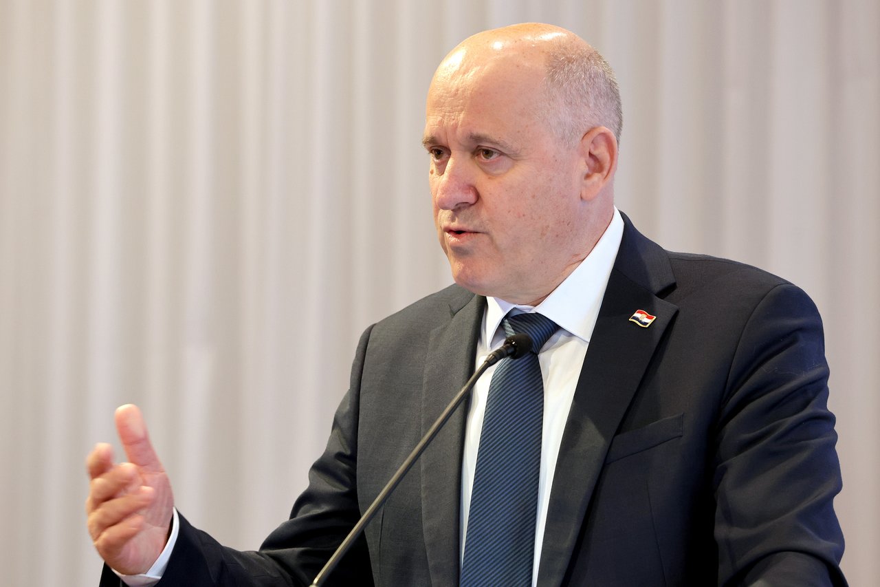 Bačić: Das neue Raumordnungsgesetz stärkt den Tourismus und bewahrt den Raum