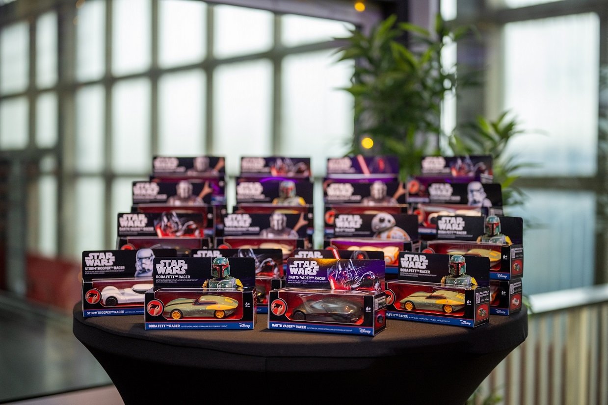 Coral Kroatien und The Walt Disney Company präsentieren exklusive Star Wars Racers Kollektion von ferngesteuerten Autos