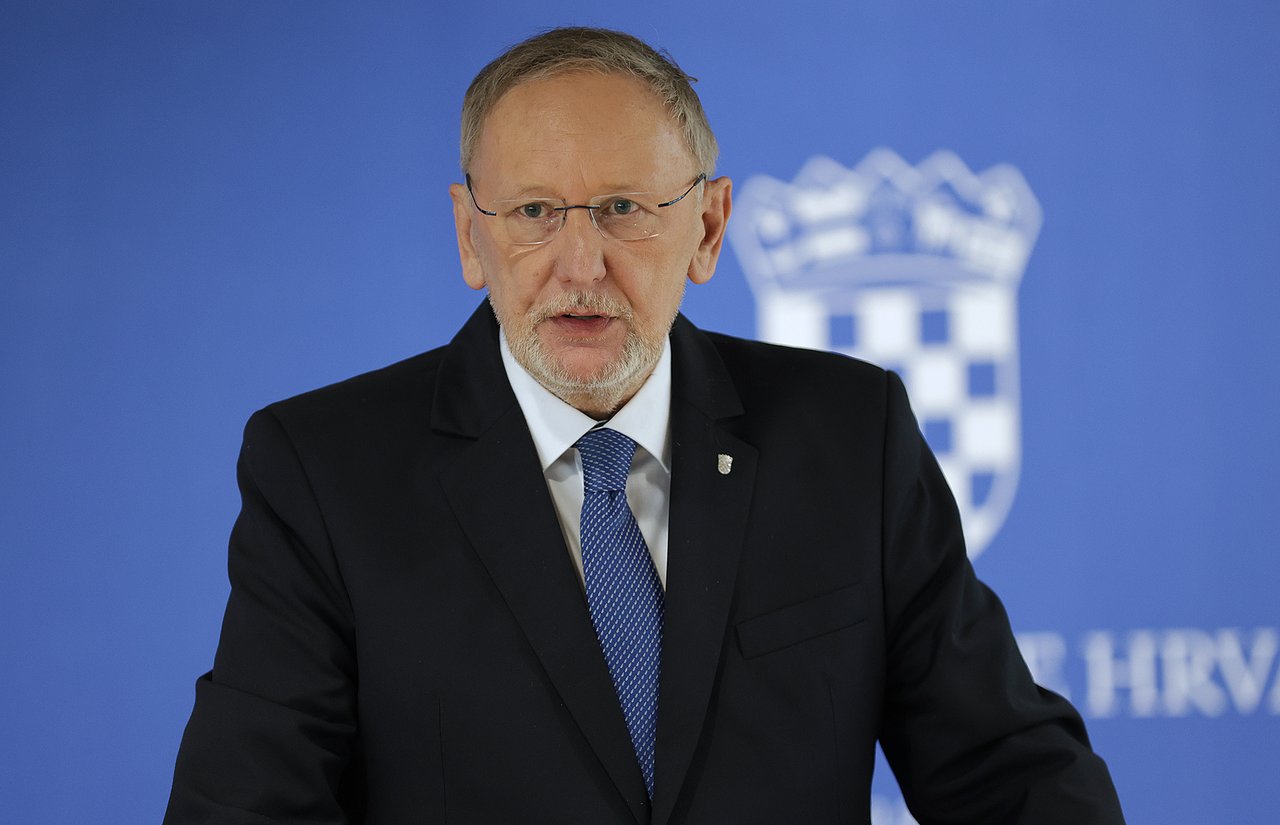 Božinović: Number of permits for foreign workers reduced by 36 thousand