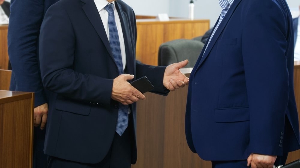 Lobbying verlässt die Grauzone: Die Zahl der registrierten Lobbyisten steigt