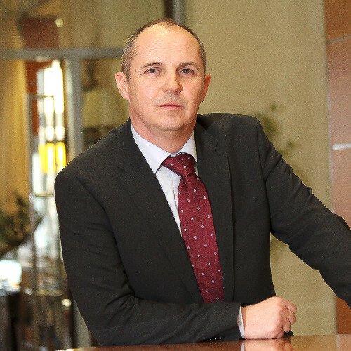 Nikola Vištica ist der neue Präsident des HERA-Vorstands, und Zlatko Zmijarević ist das neue Mitglied