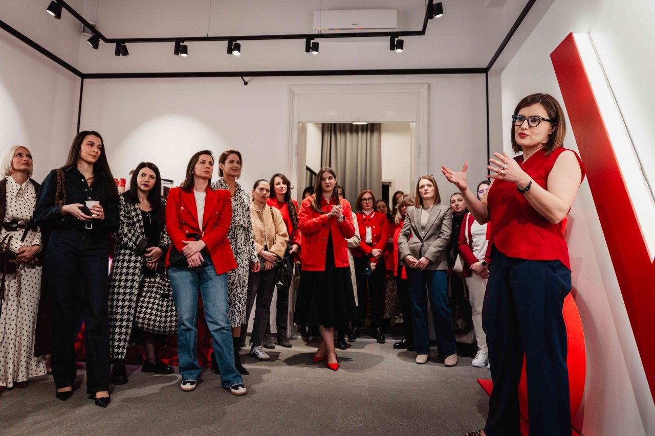 Dank Vichy Laboratories eröffnet das Collagen Pop Up Café in Zagreb