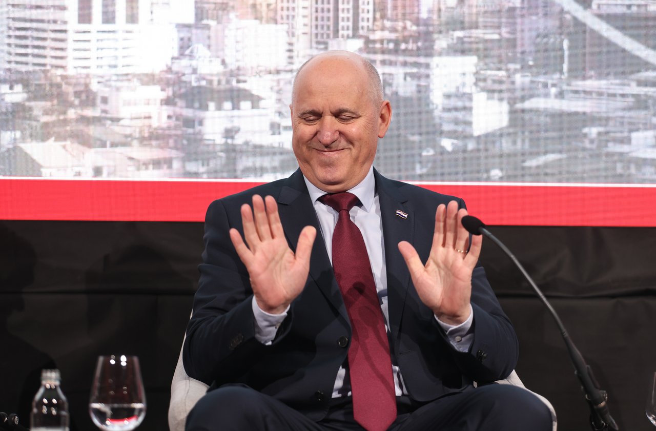 Bačić kündigt 3,5 Milliarden Euro für Wohnungen und die Verfolgung illegaler Bauvorhaben an