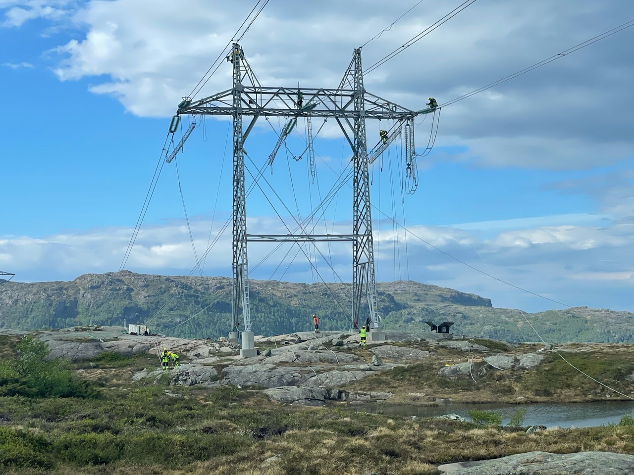 Dalekovod verdoppelt Gewinn und sichert sich großen Vertrag in Schweden