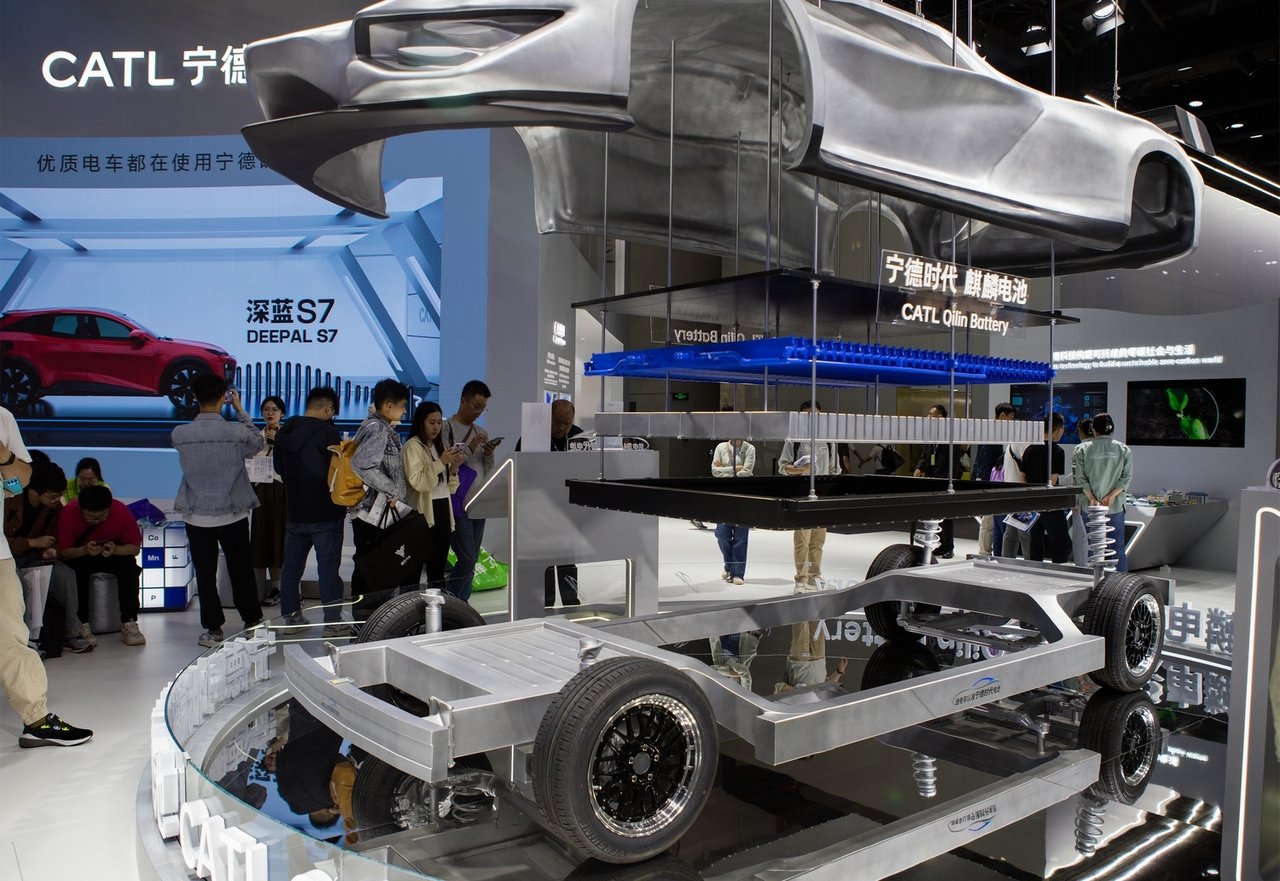 Chinesisches CATL erweitert Geschäft in KI und Marinebatterien