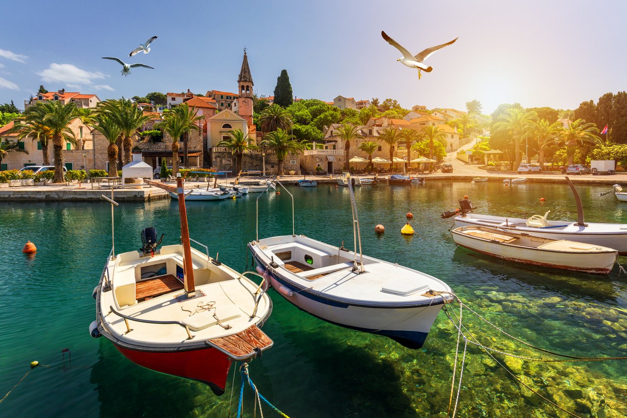 Tourist Numbers and Gray Baltic Waters Are More Interesting Than the Blue Adriatic