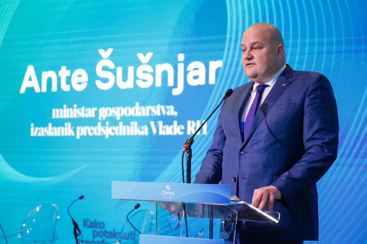 <p>Ante Šušnjar, ministar gospodarstva</p>
