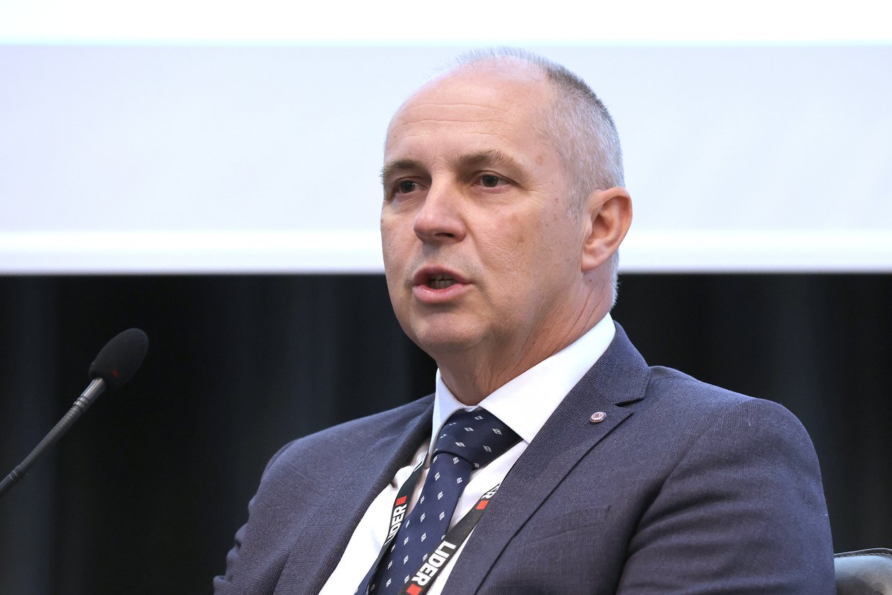 HERA bietet Beratung zur Methodik für Anschlussgebühren an das Netz