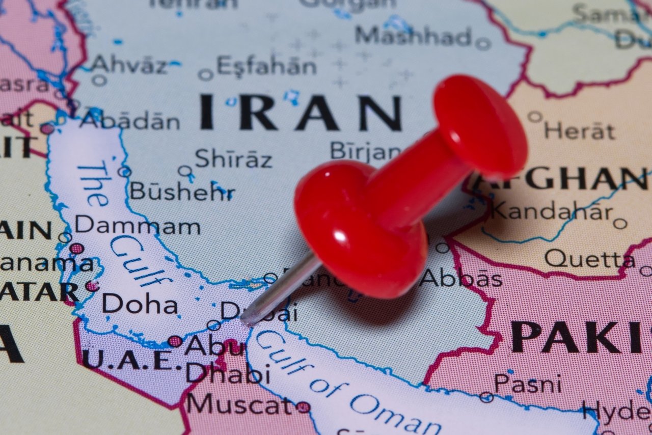 Iran Opens the Hormuz Strait for Commercial Traffic