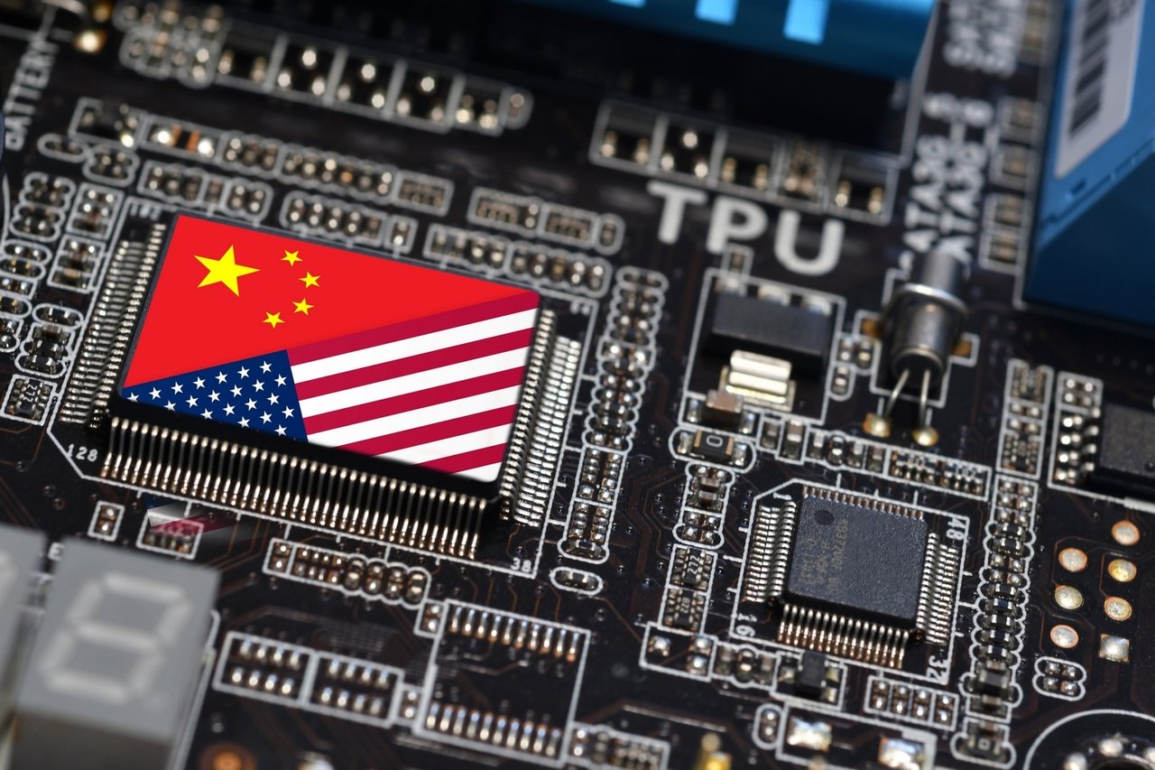 Le monde de l&rsquo;IA est divisé : les États-Unis et la Chine construisent deux écosystèmes séparés