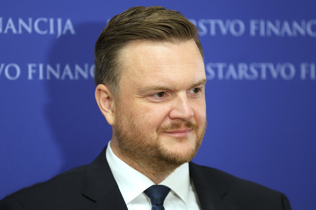 Regierung bereitet Steuerreform für 2026 vor: Stehen alle Vorteile auf dem Prüfstand?