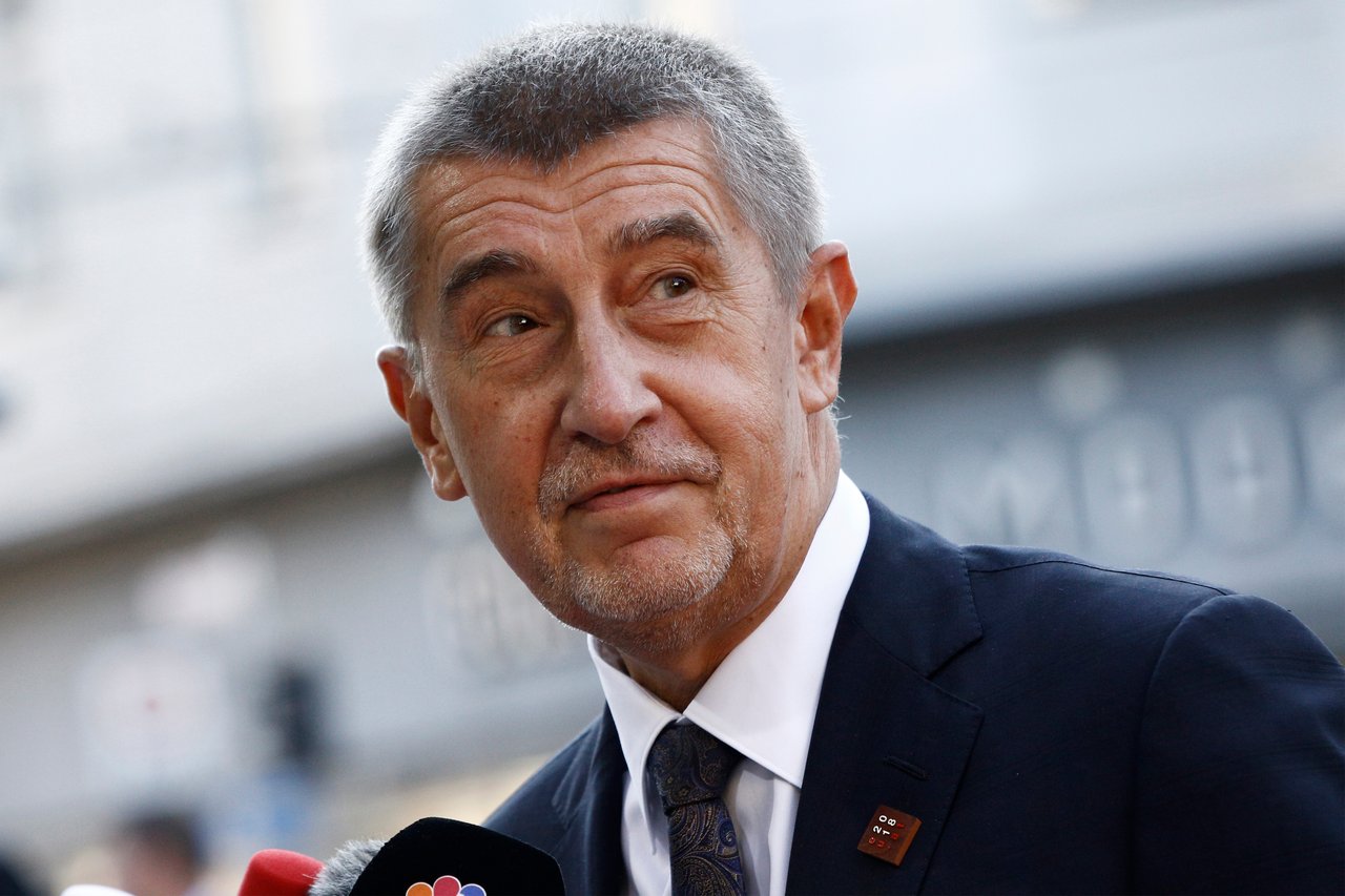 Babiš am Rande der Rückkehr an die Macht: Populismus gedeiht auch ohne Krise