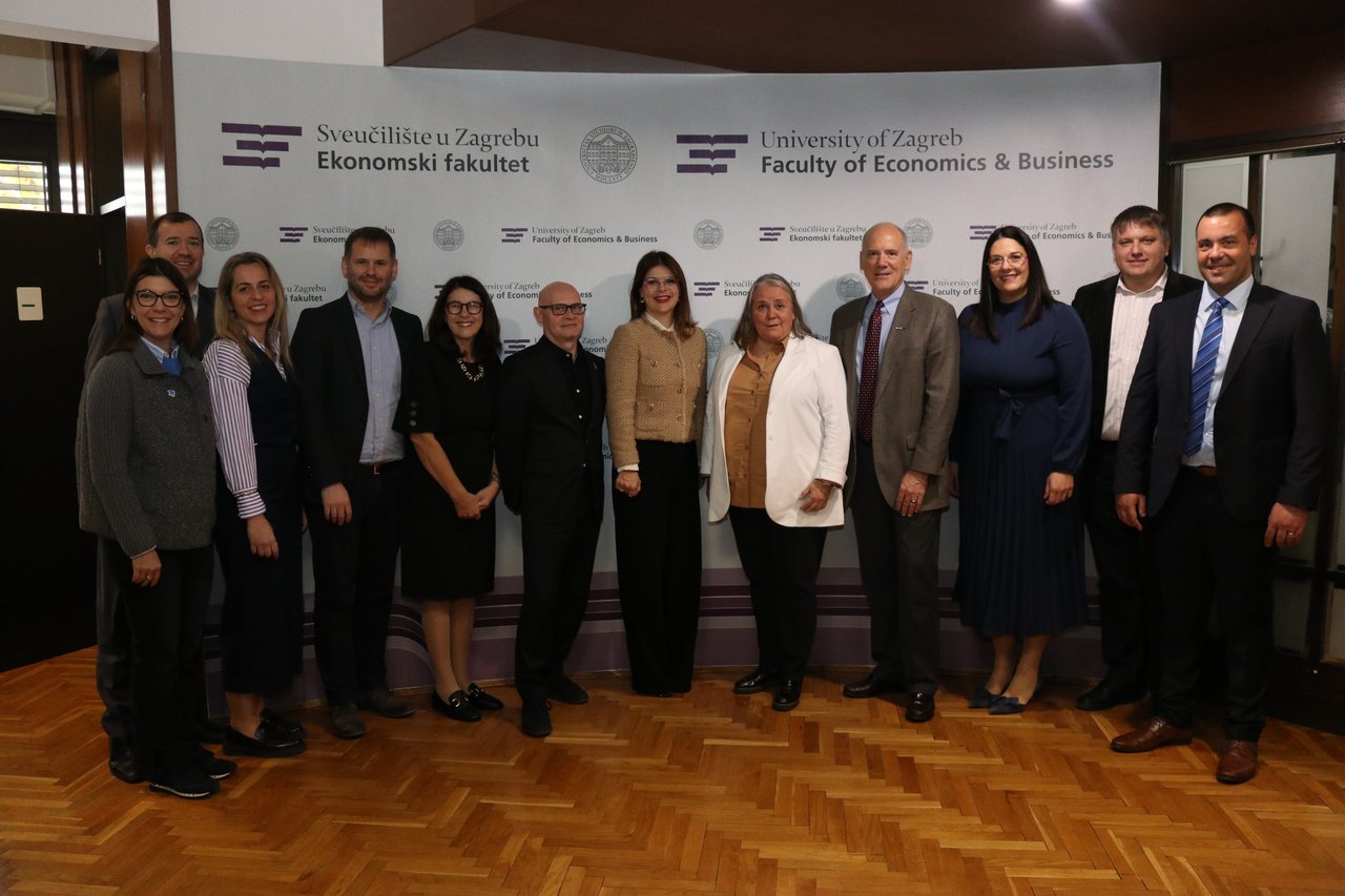 EFZG: Inhaber der Triple Crown mit einem weltweit gültigen Abschluss