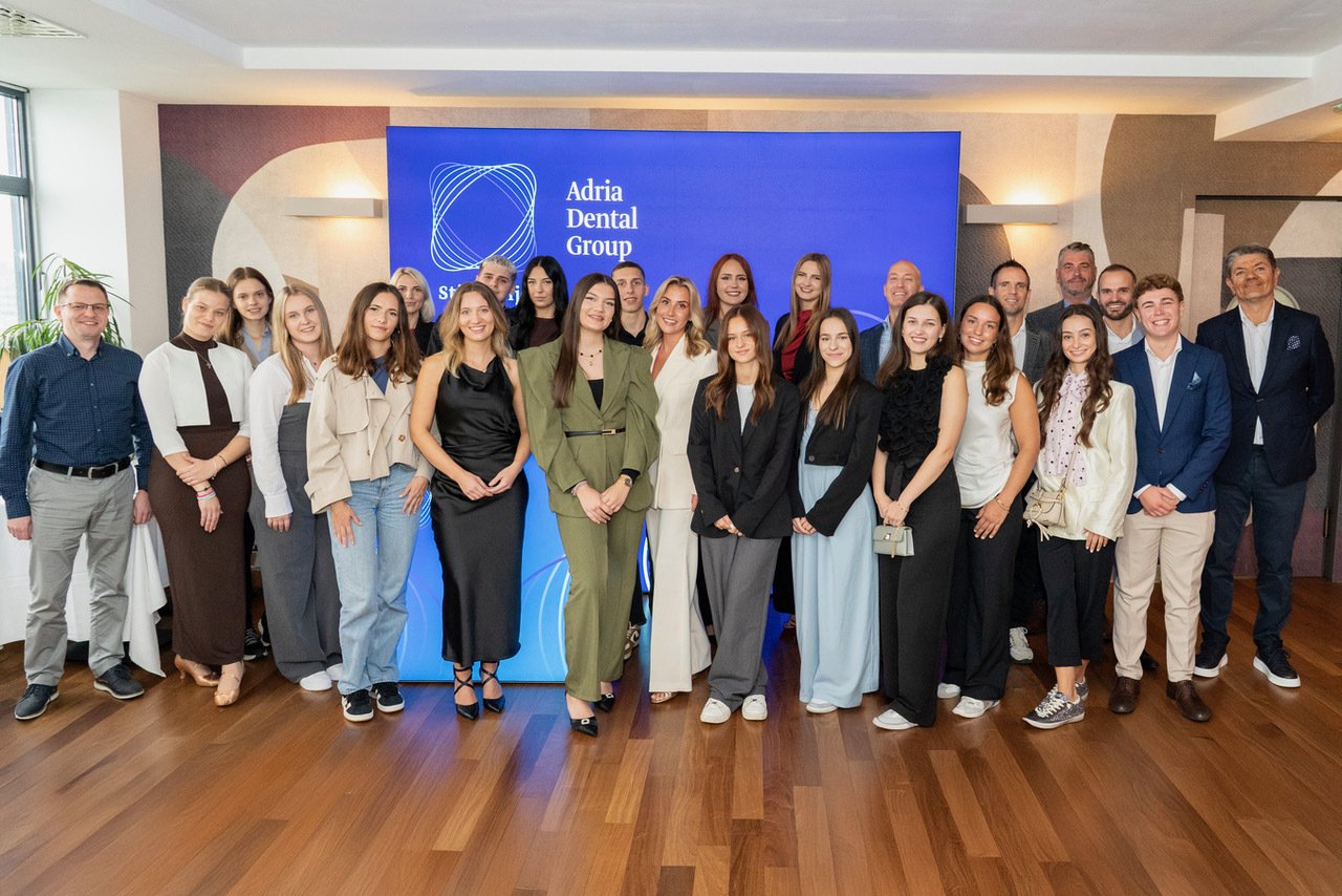 Adria Dental Group Increases Number of Scholarship Recipients to 20 in the Third Year of the Program