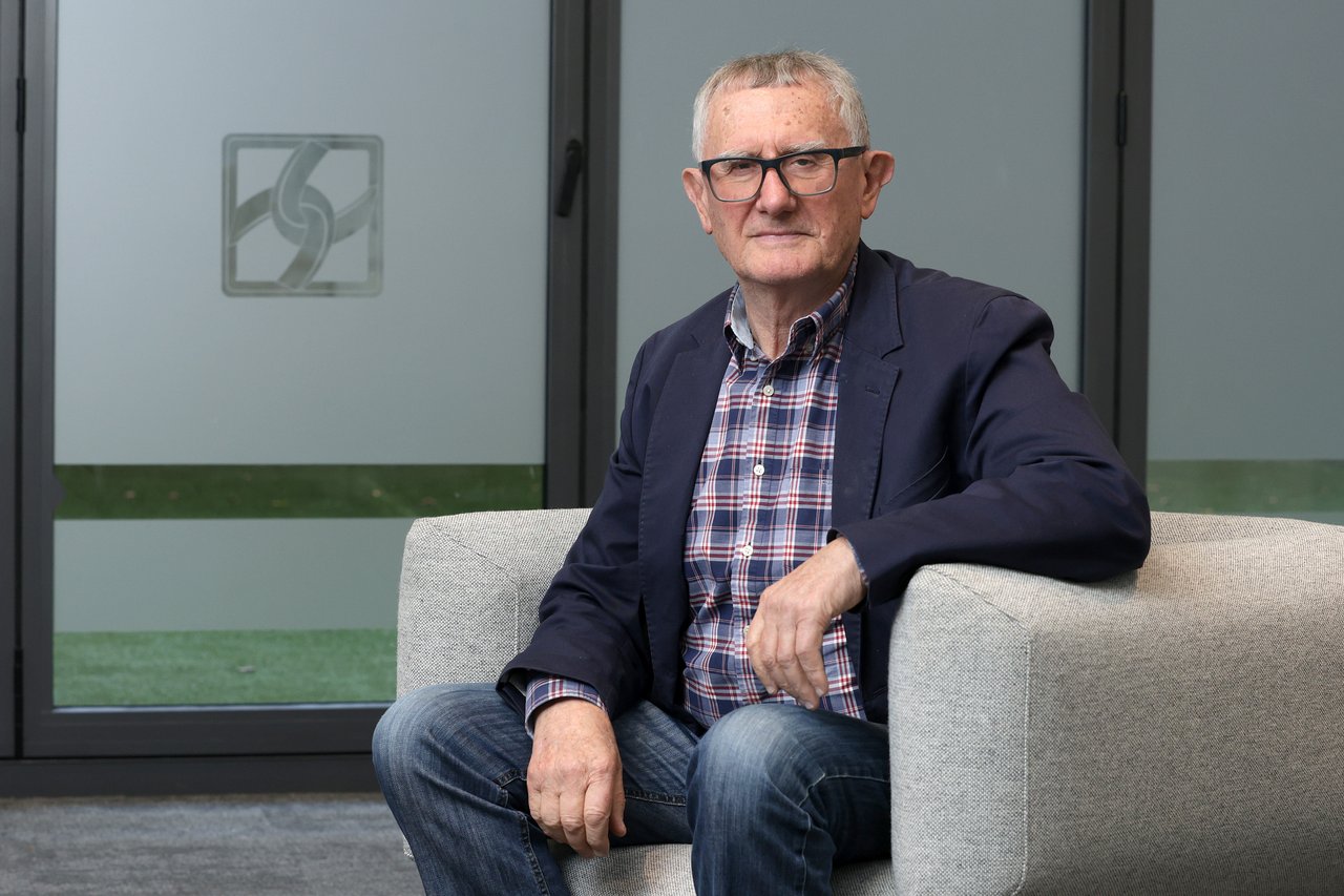 Statt Gebühren sollten Unternehmer die tatsächlichen Kosten einer Arbeitserlaubnis zahlen