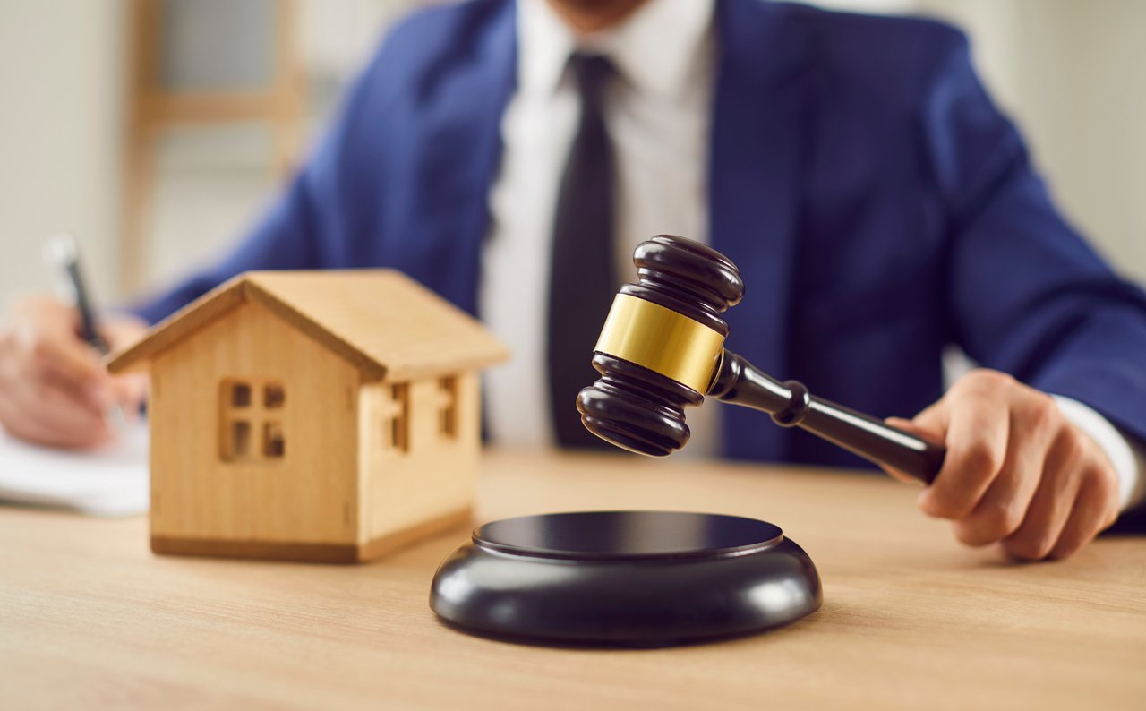 Oberster Gerichtshof: Auktionskauf hebt die Wirkung der Streitregistrierung auf