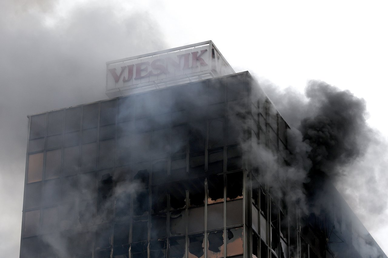 Vjesnik-Turm abgebrannt, aber Schulden und Hypotheken bleiben