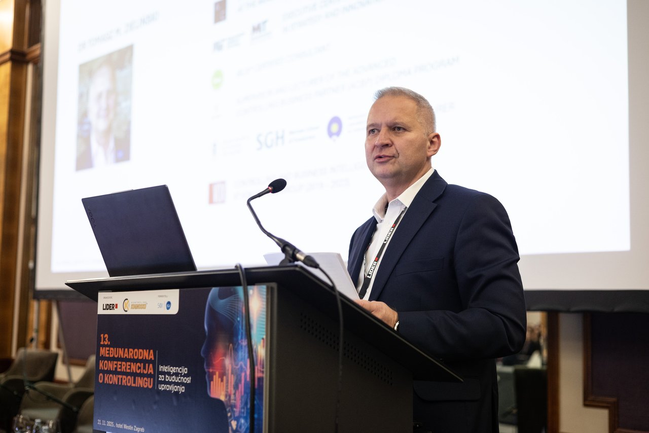 KI übernimmt Berichte, und Controller übernehmen Verantwortung