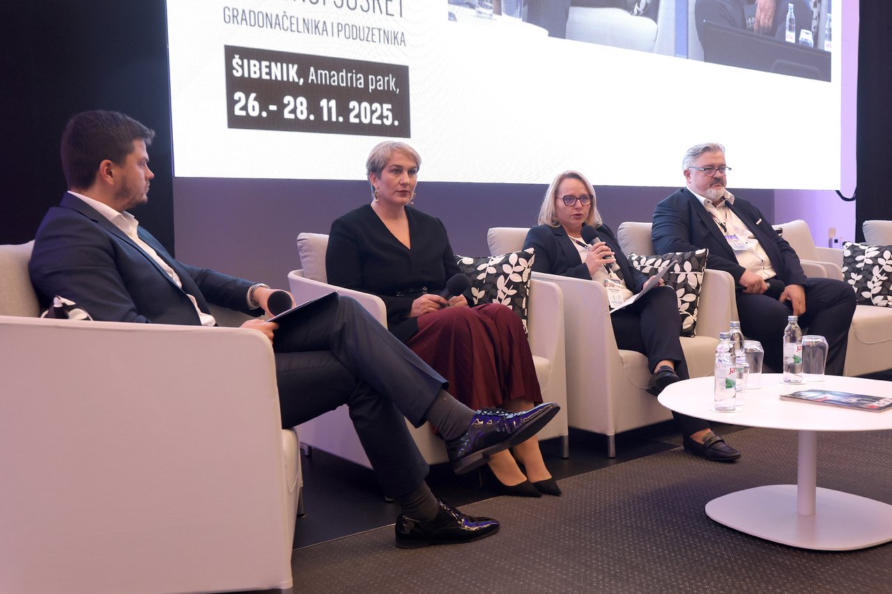 Kleine Städte müssen die Digitalisierung gemäß EU-Ausschreibungen planen