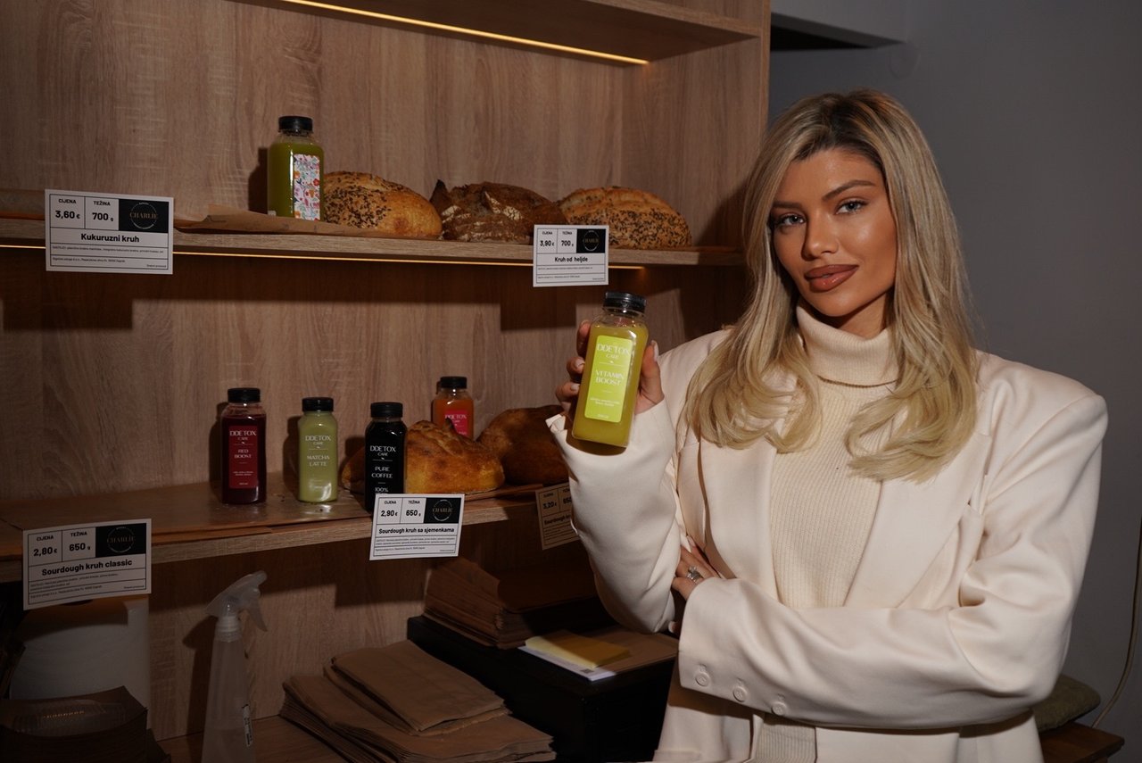 Brand Merger: DDetox and Charlie Bakery Unite Health and Tradition