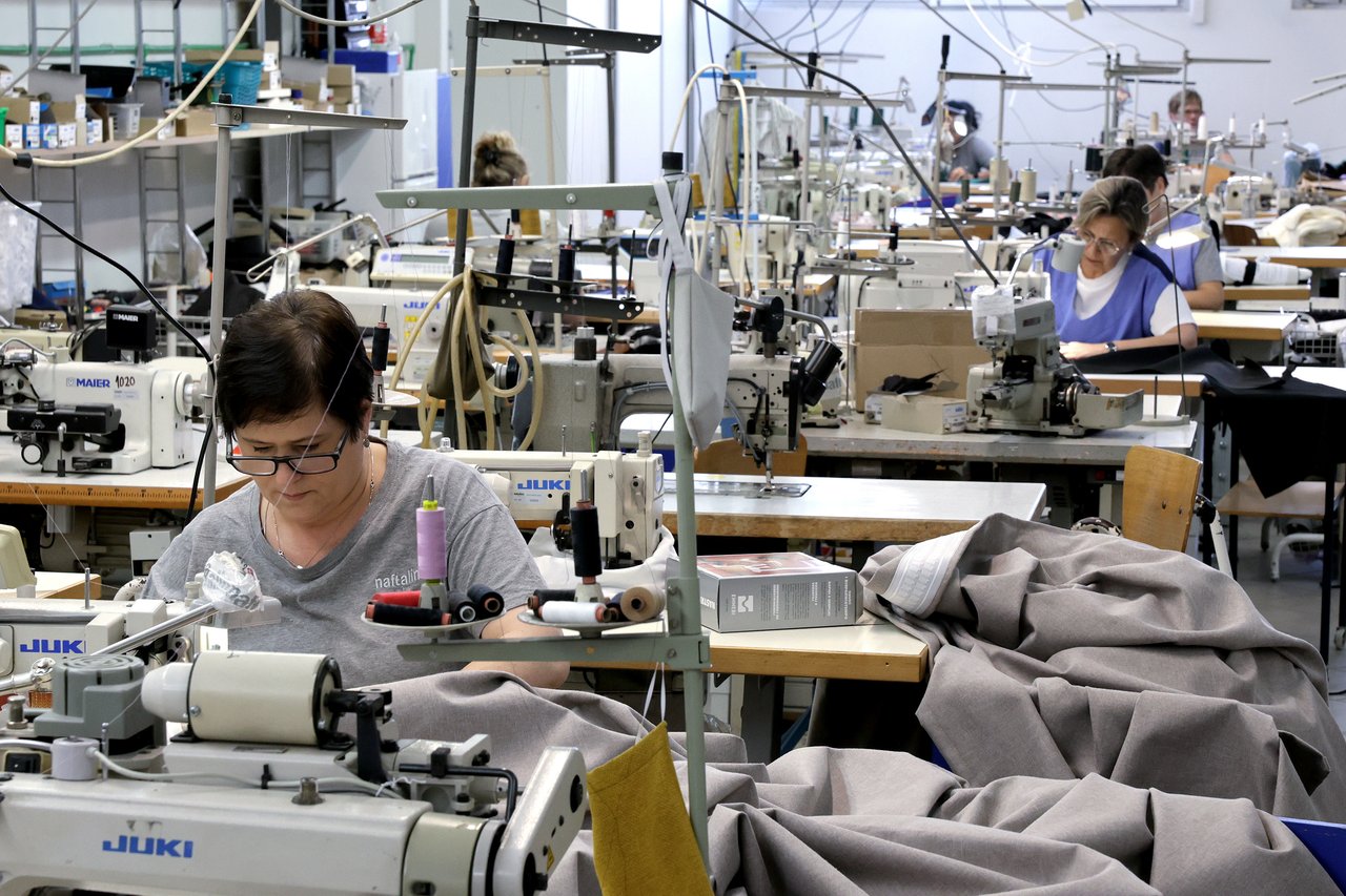 Started with ‘spitfire jackets’, now making uniforms for Croatia Airlines