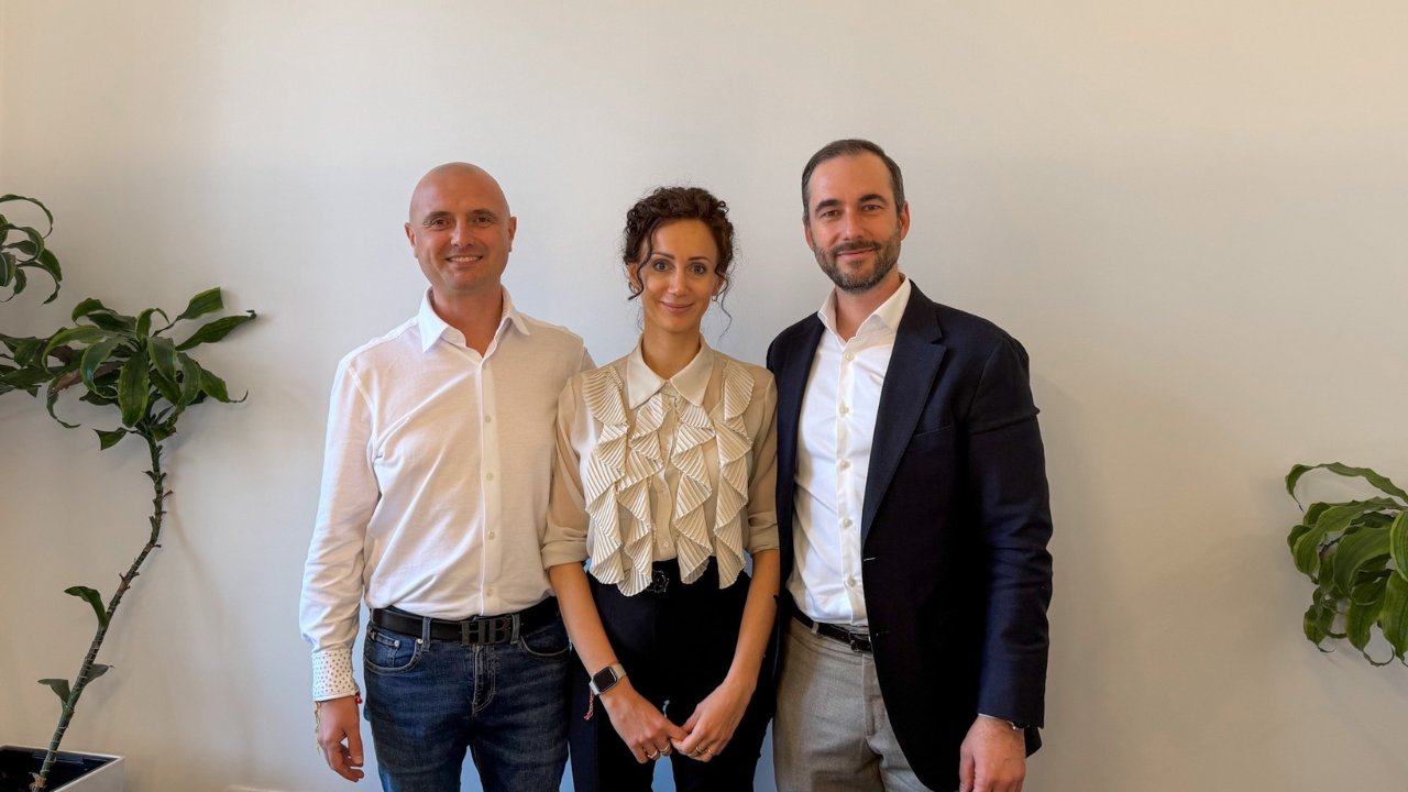 Austrian Post Acquires Majority Stake in euShipments.com