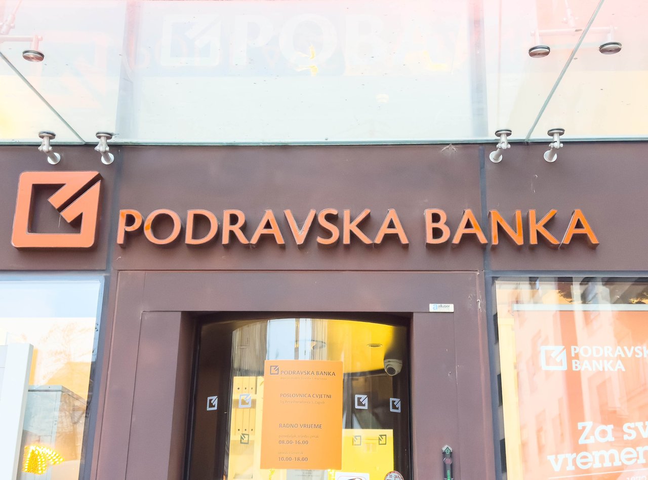 <p>Podravska banka</p>