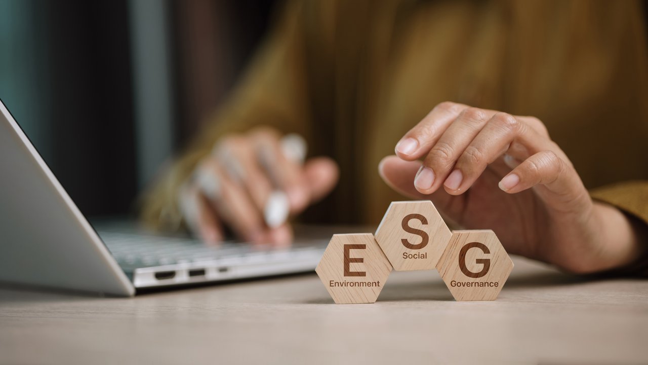 ESG Expands Beyond CSRD: What SMEs Can Expect by 2026