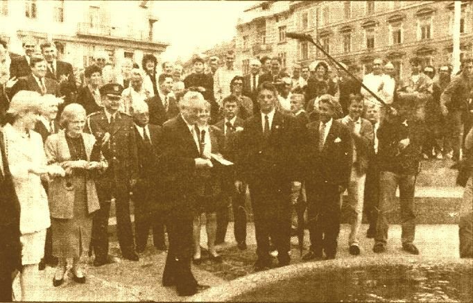 Introduction de la Kuna : la troisième monnaie a duré presque 29 ans en 31 mois